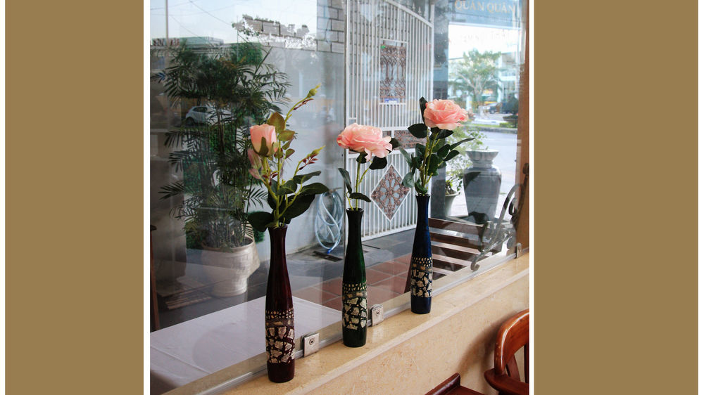 Quan Quan Hotel Da Nang Exterior photo